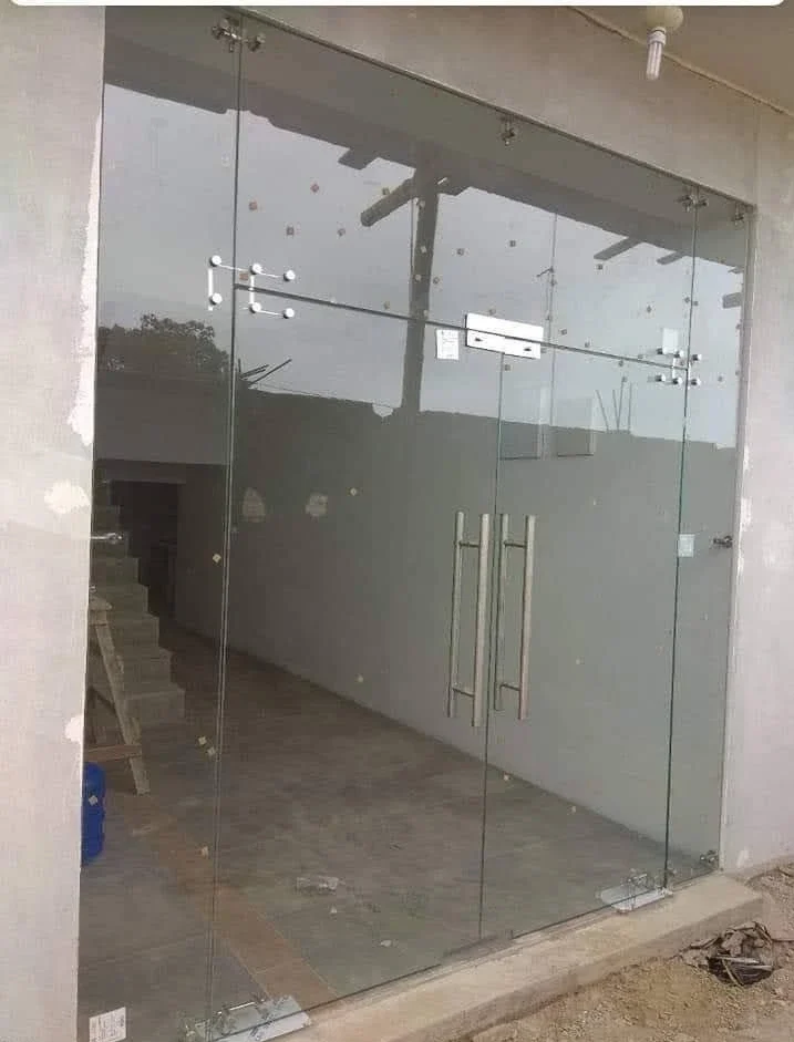 pintu kaca floor hinge