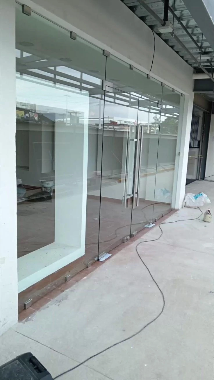pintu kaca frameless